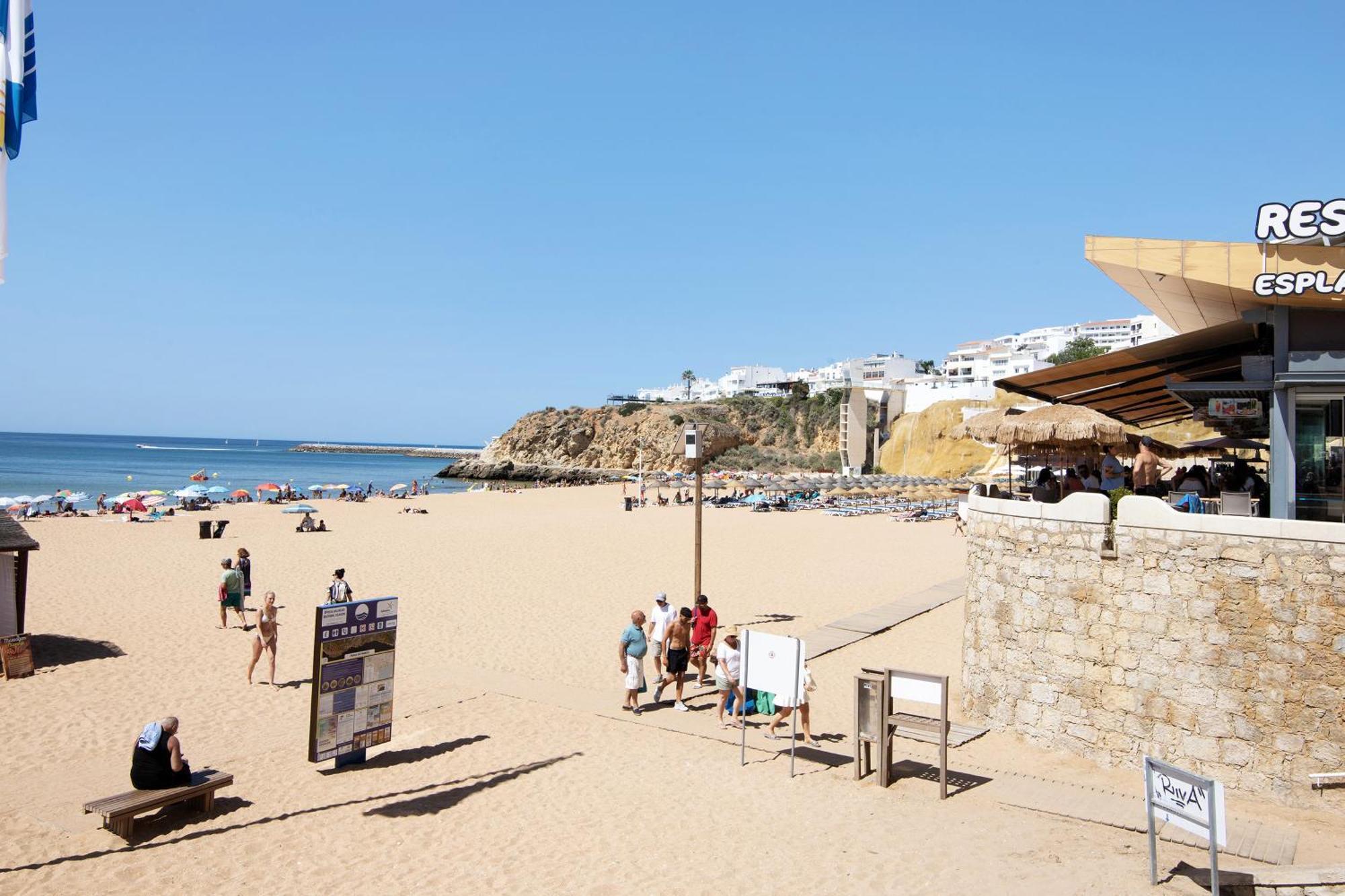 Hanna'S Sunny Apartment Albufeira Extérieur photo